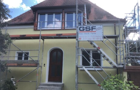 GSF Stuckateur Arbeit Gerüst